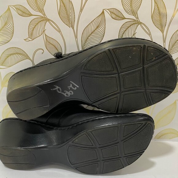 Thom mcAn Womens Black Leather Mule Clogs With Strap Detail 7.5 Comfortable Slip - Picture 8 of 10